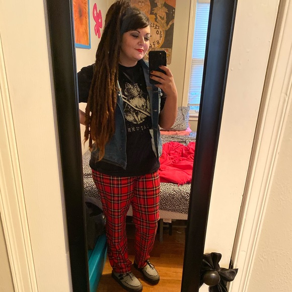 Meet your Posher, Brycie Instagram:spicybryciewren - Picture 3 of 8